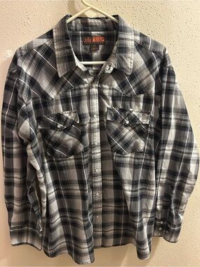 Canyon Guide Black and Gray Plaid Button-Down Shirt long sleeve